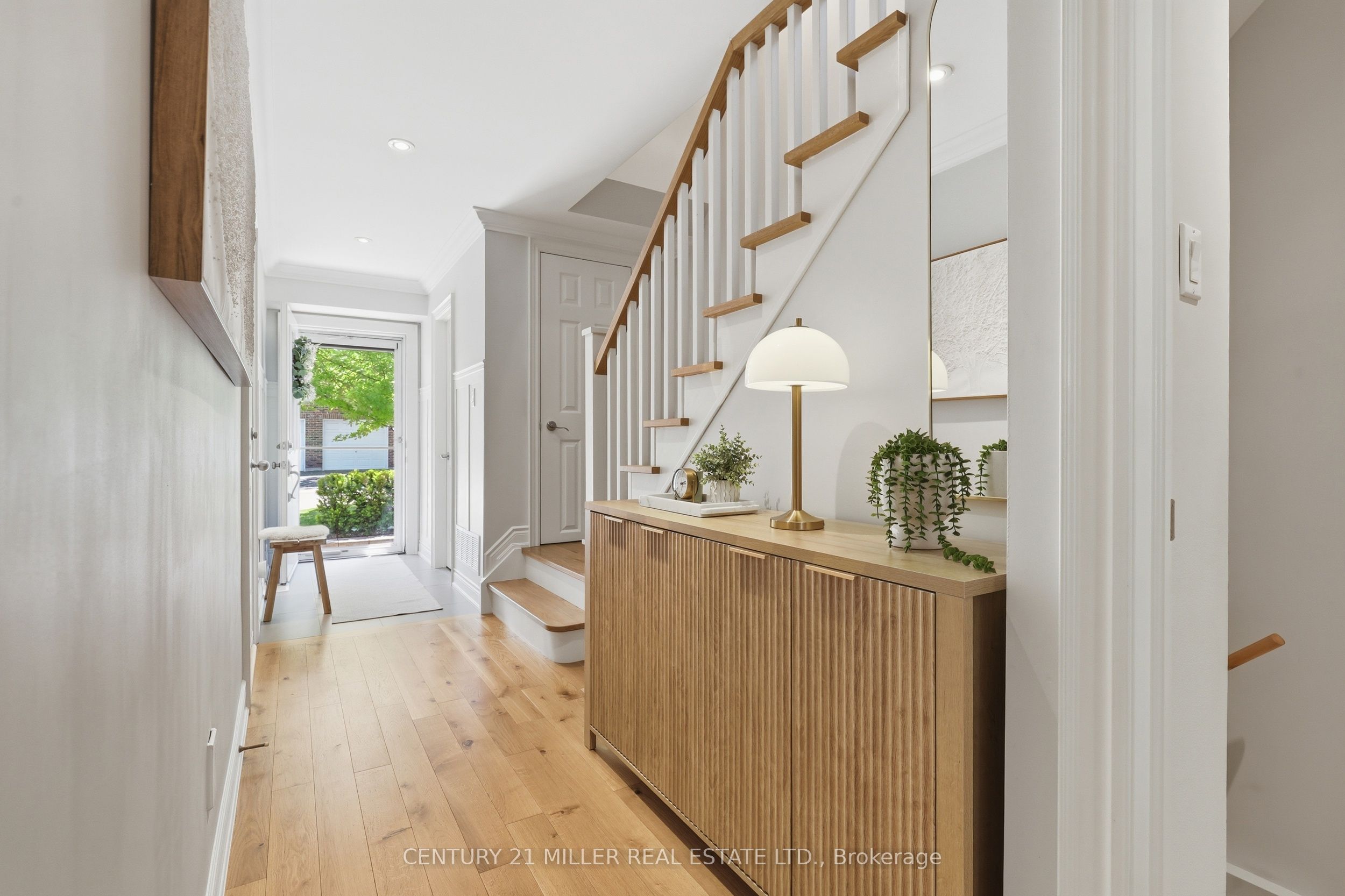 1951 Rathburn Road E 66, Mississauga, ON L4W 2N9 photo 5
