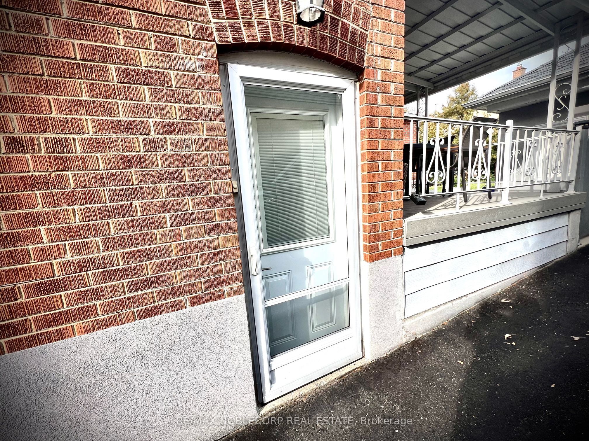 63 Bunnell Crescent BSMT, Toronto, ON M3M 2B8 photo 3