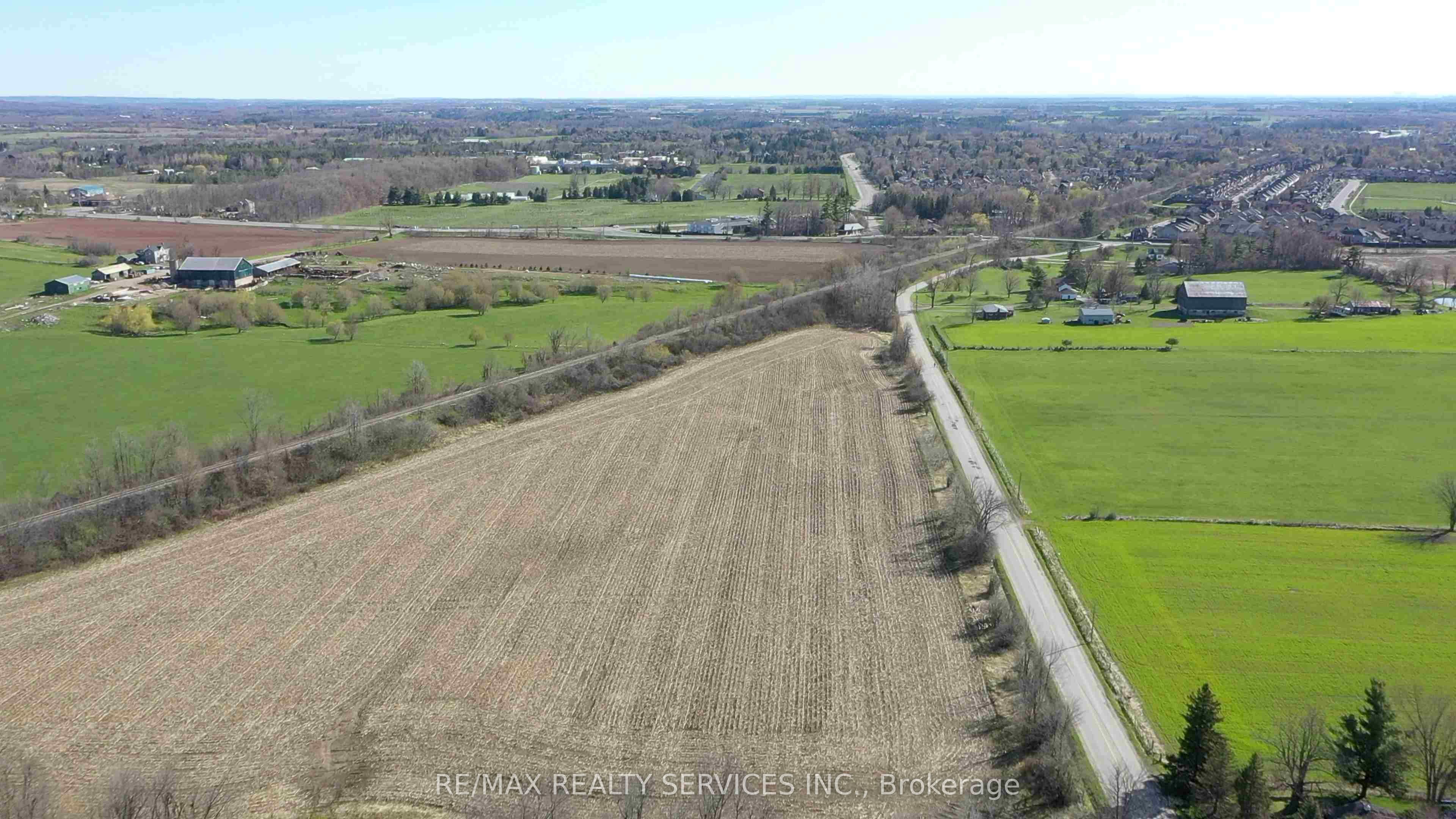 20 Side Road, Halton Hills, ON L7G 4S4 photo 2
