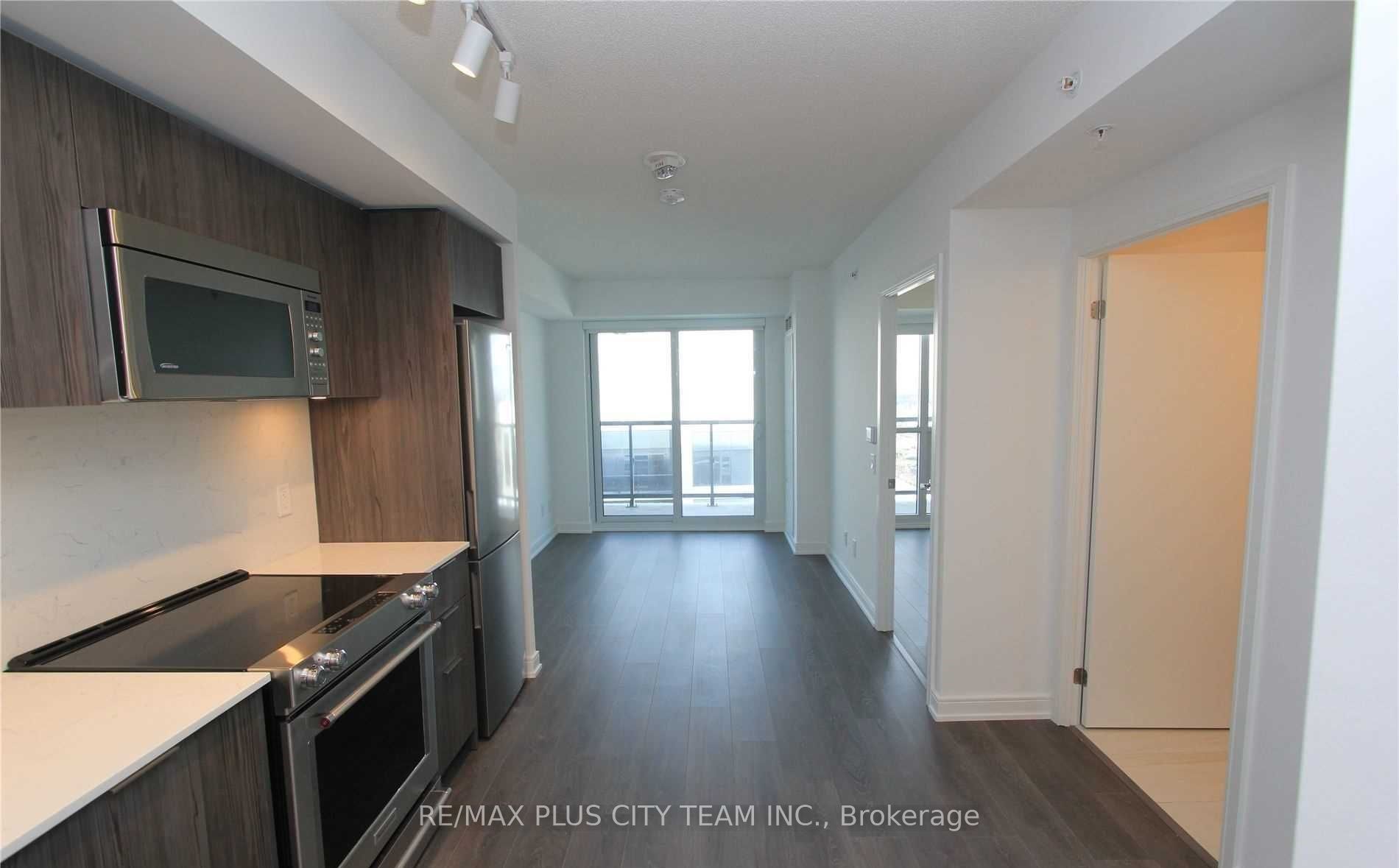 30 Samuel Wood Way 1007, Toronto, ON M9B 0C9 photo 5