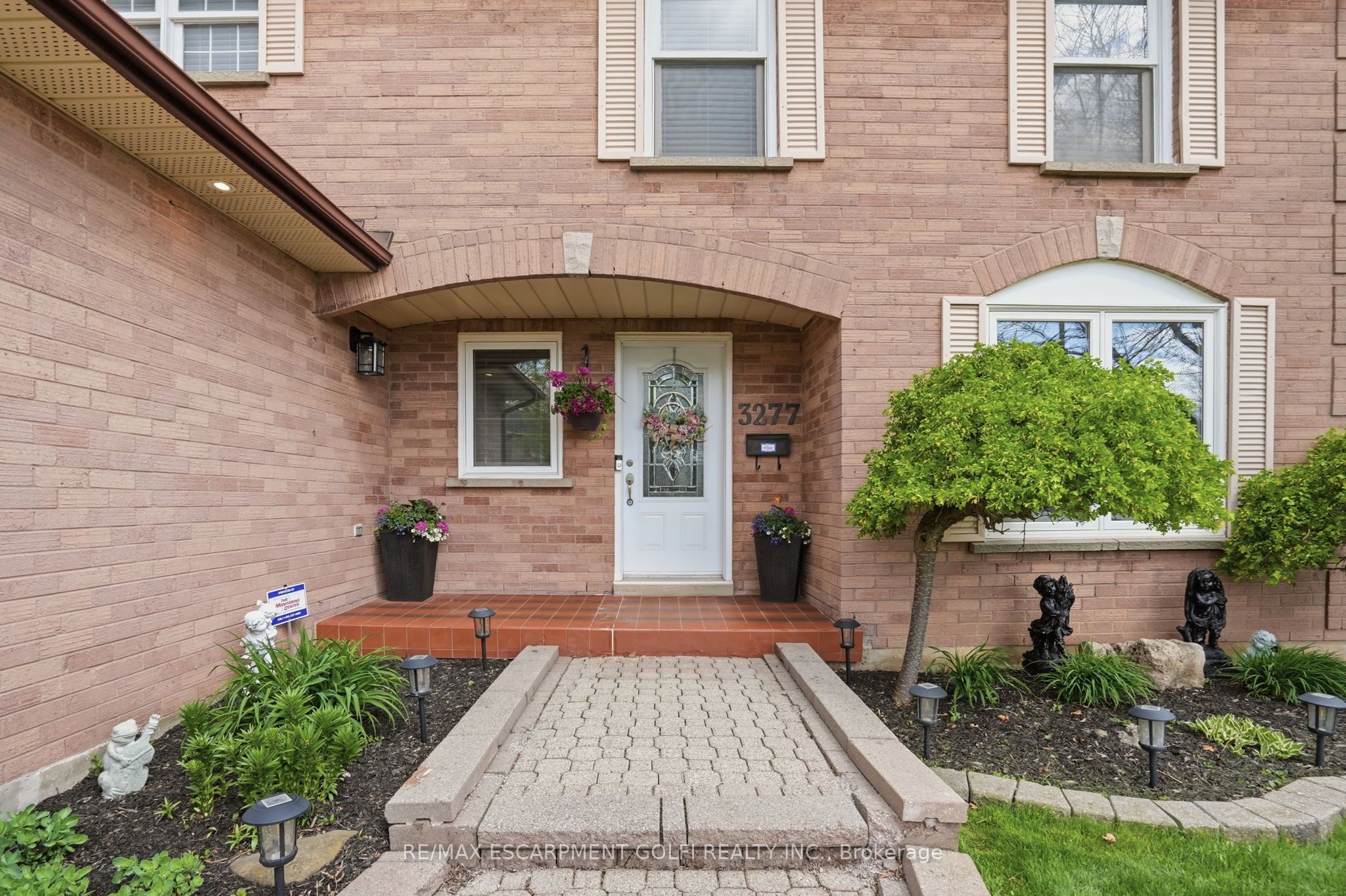 3277 Folkway Drive, Burlington, ON L7M 3J2 photo 5