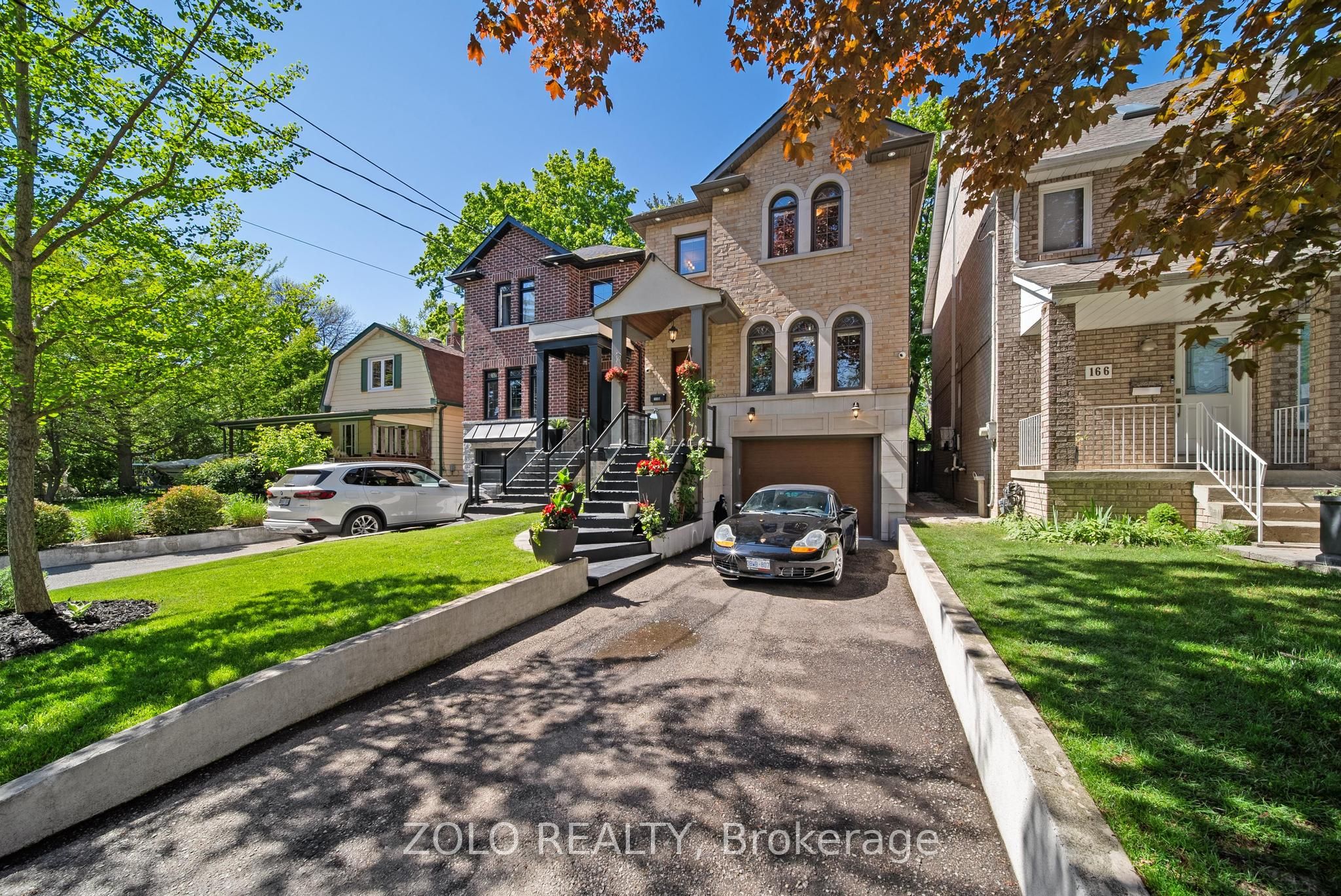 168A Lake Promenade, Toronto, ON M8W 1A7 photo 4