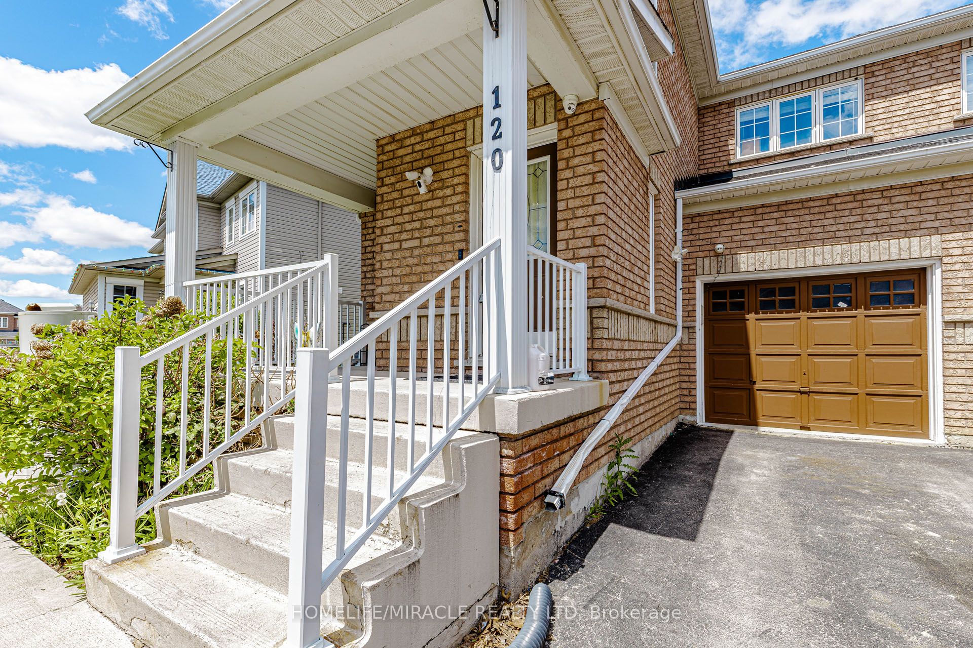 120 Viceroy Crescent, Brampton, ON L7A 1V4 photo 5