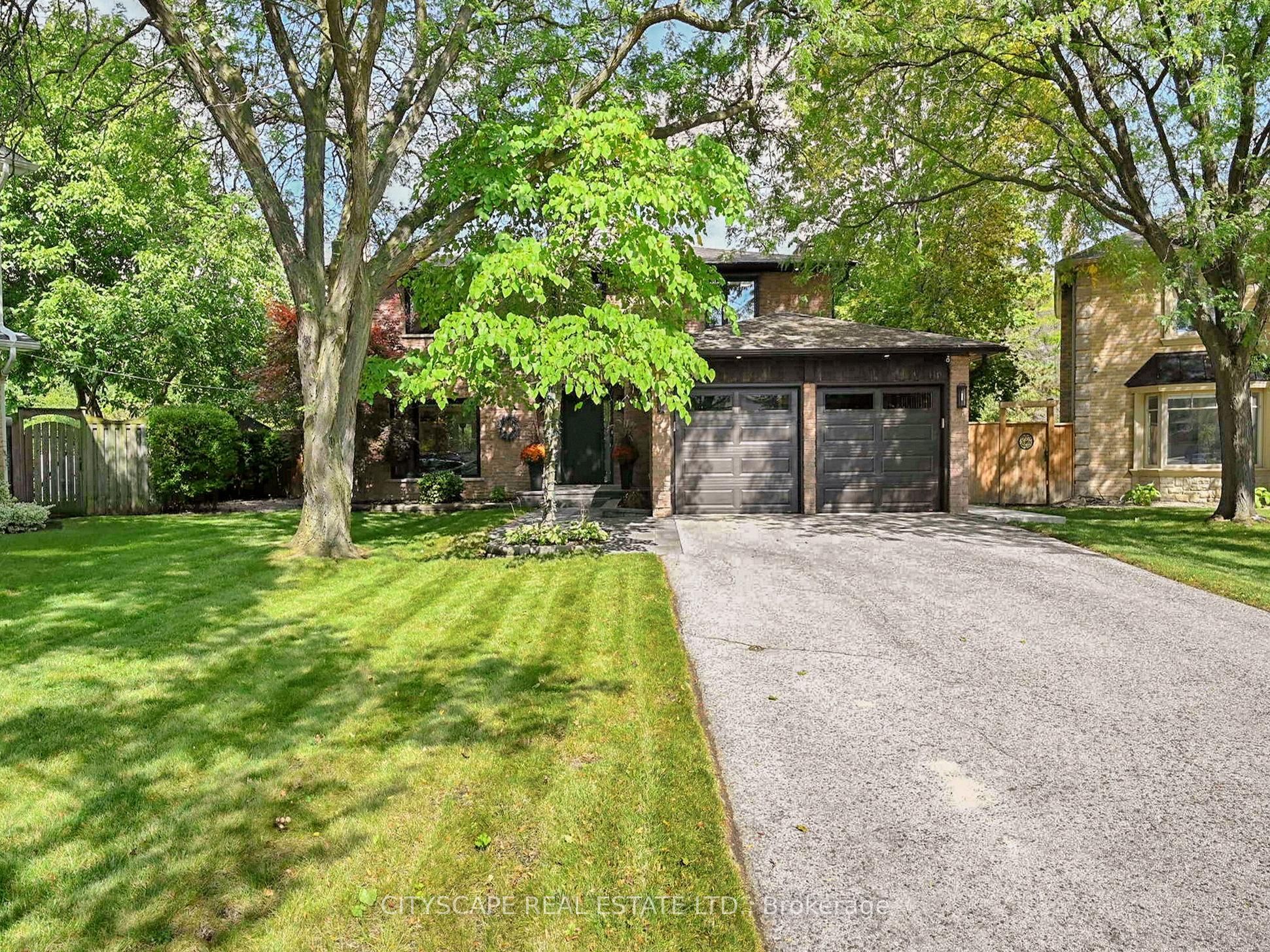 2585 Kenna Court, Mississauga, ON L5K 2K4 photo 2