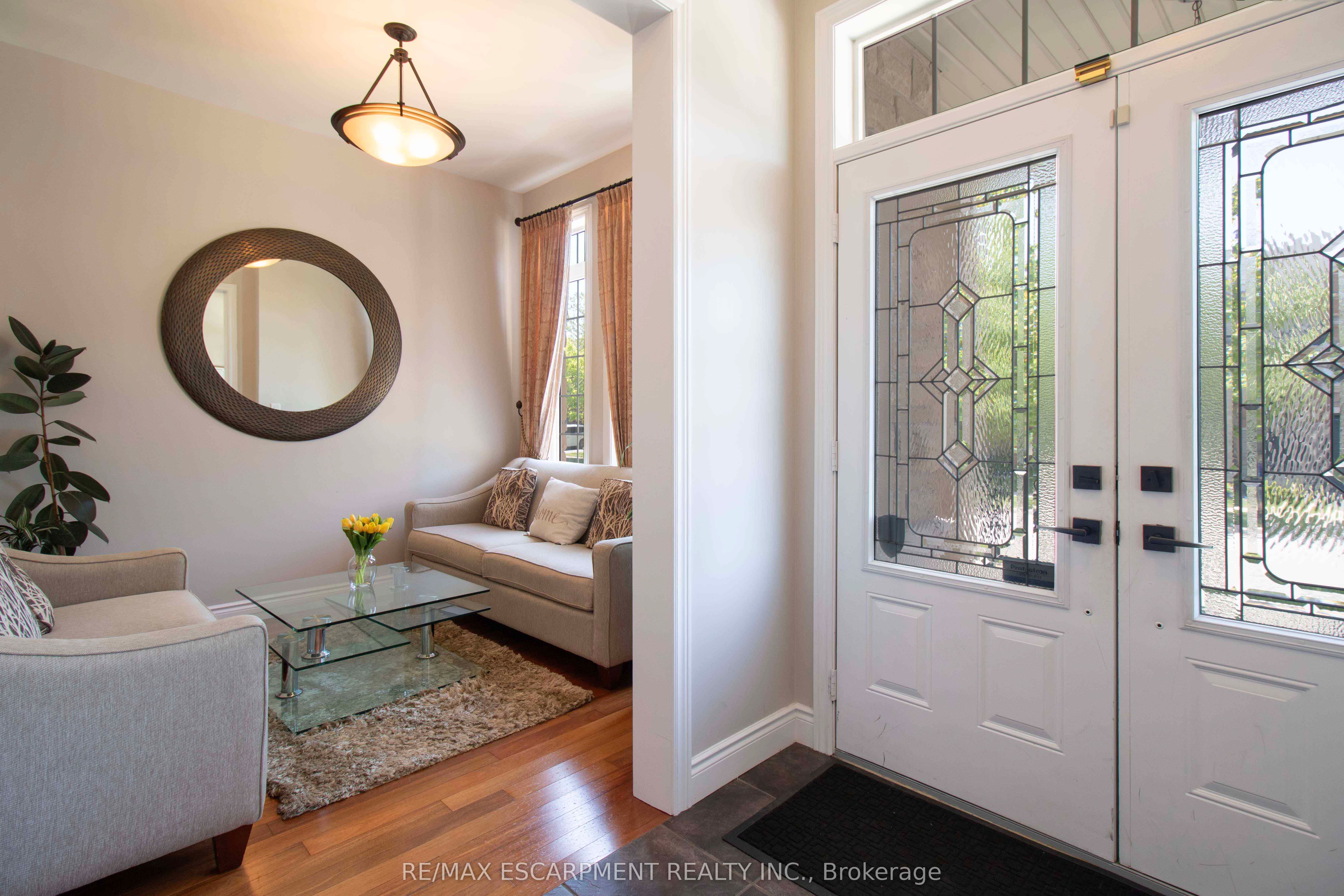 4644 Ethel Road, Burlington, ON L7M 0E4 photo 5