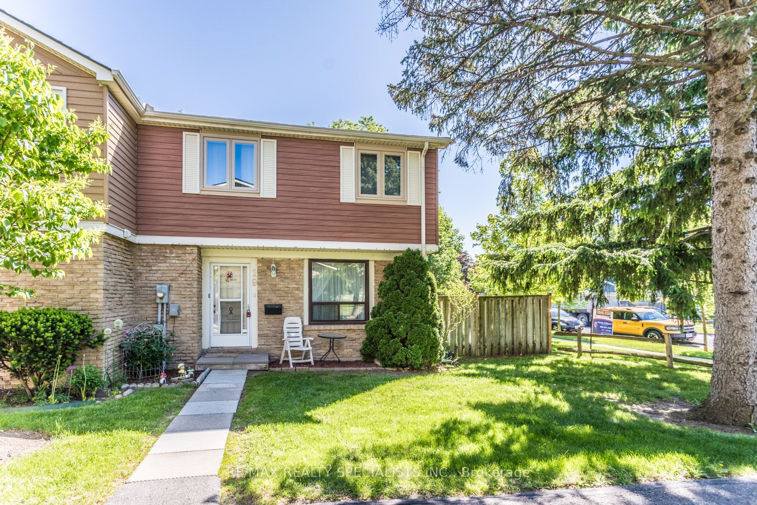 98 Falconer Drive 19, Mississauga, ON L5N 1Y2