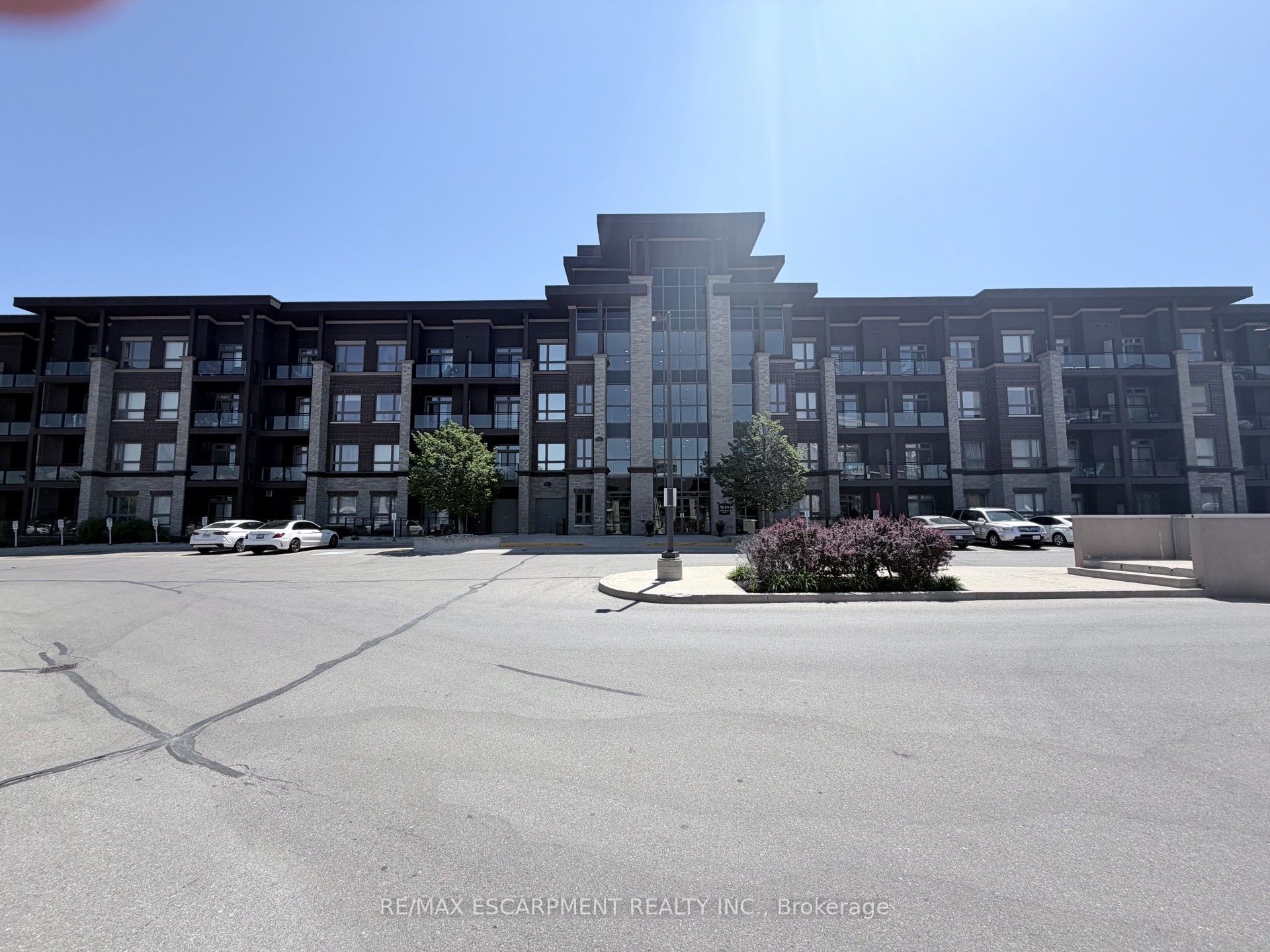 5010 Corporate Drive 408, Burlington, ON L7L 0H6