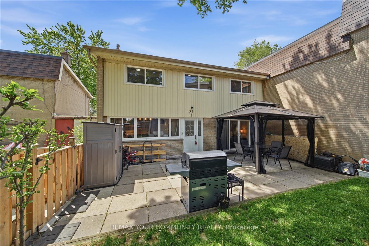 23 Brookwell Drive 3, Toronto, ON M3M 2X9 photo 4