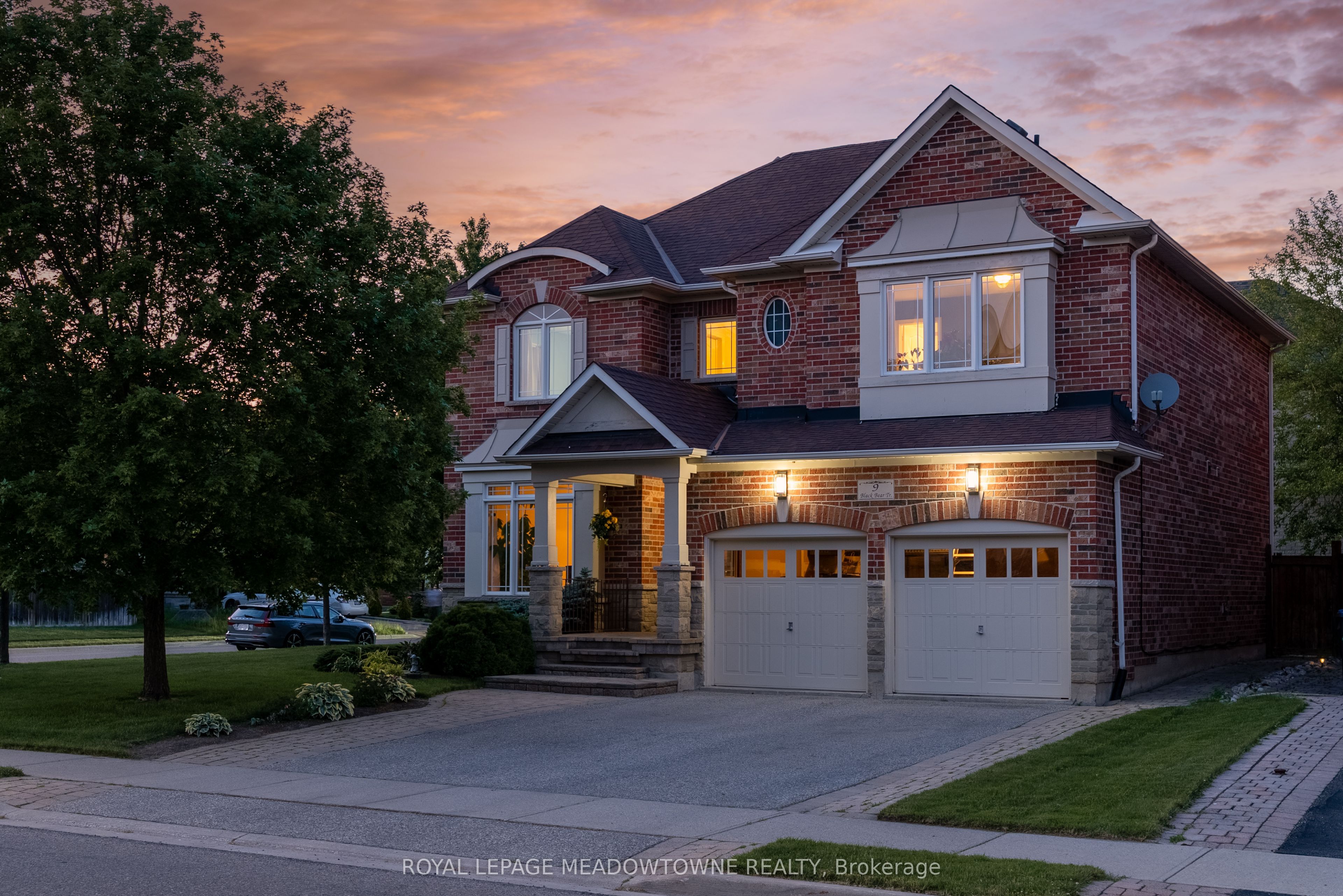 9 Black Bear Trail, Brampton, ON L6Y 5L2