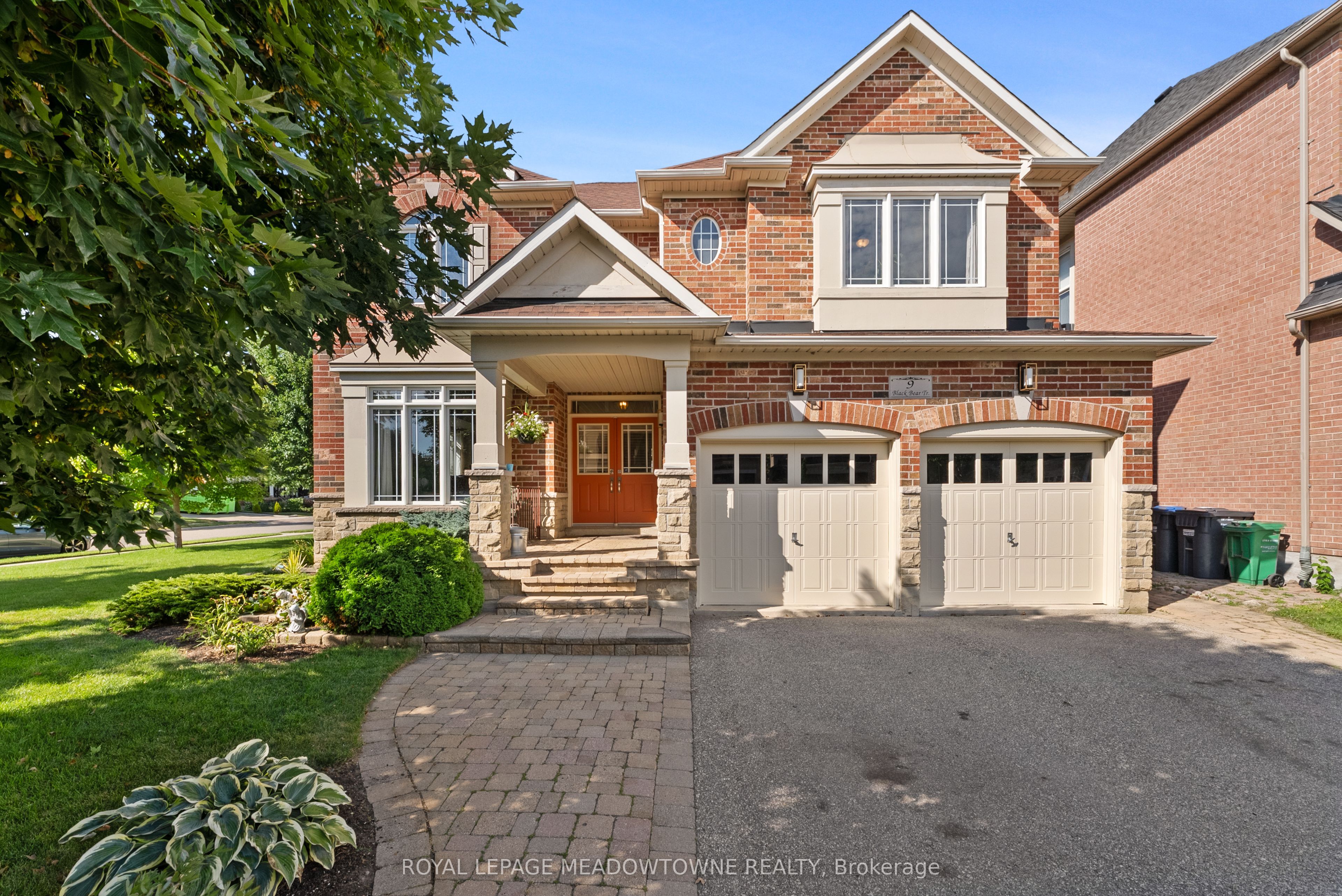 9 Black Bear Trail, Brampton, ON L6Y 5L2 photo 2