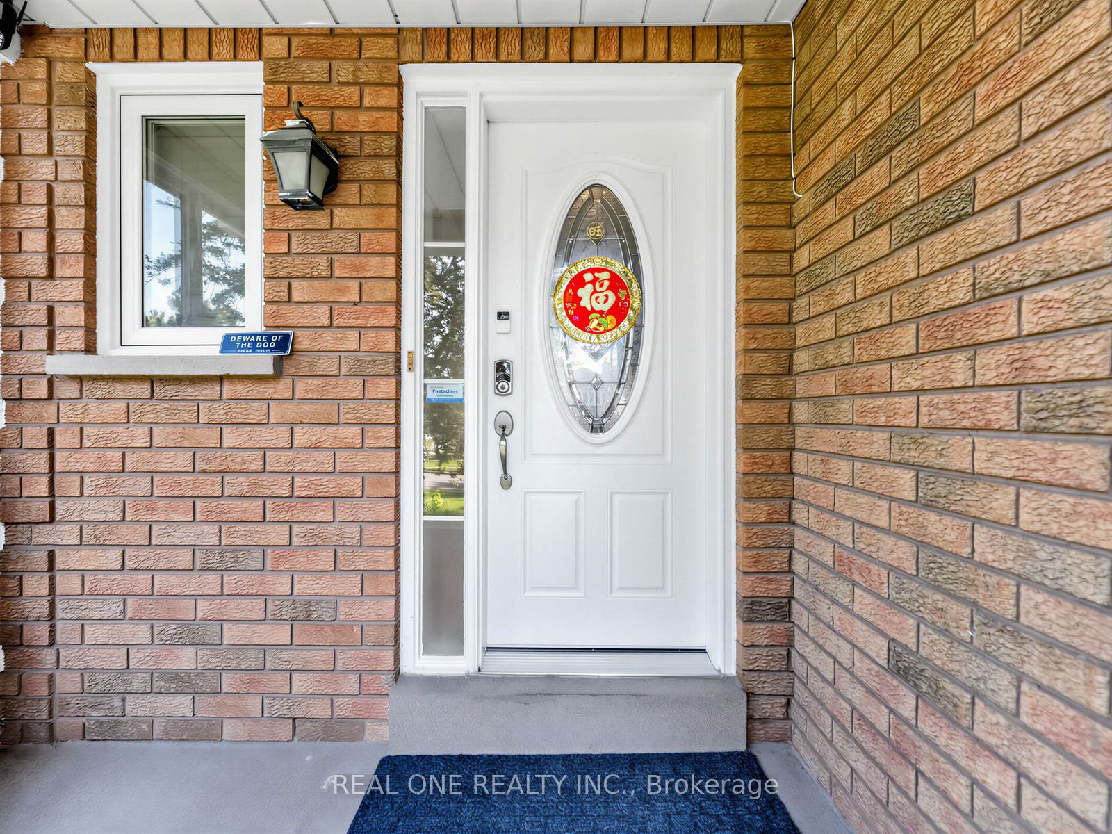 5849 Chorley Place, Mississauga, ON L5M 5L7 photo 3