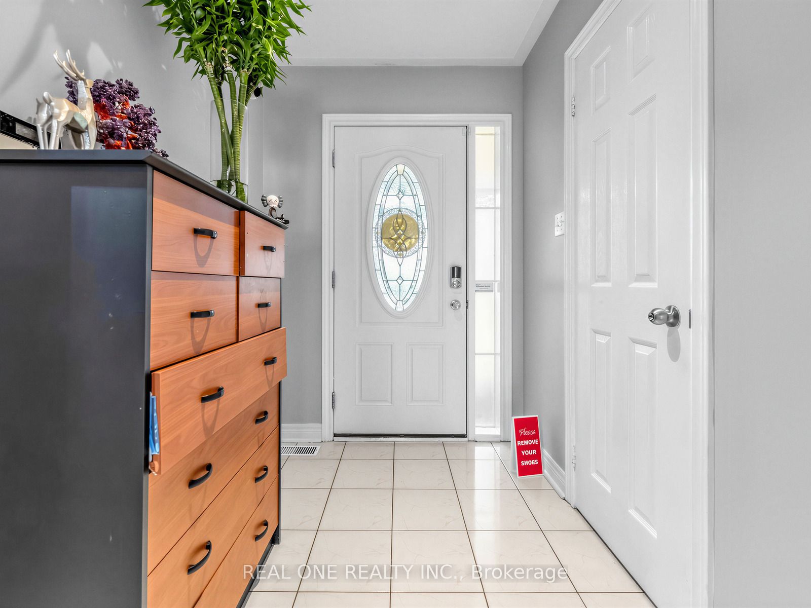 5849 Chorley Place, Mississauga, ON L5M 5L7 photo 4