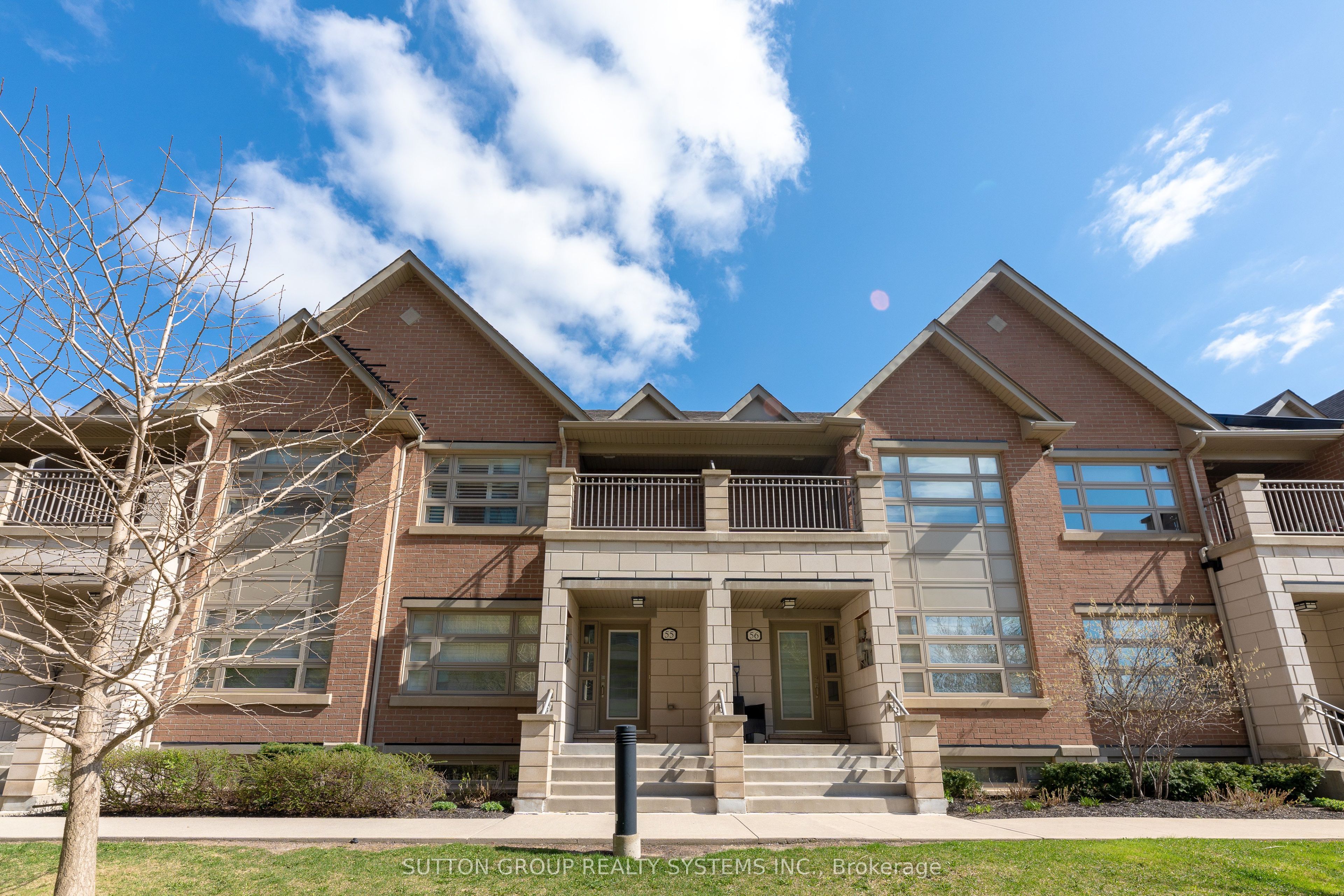 2460 Prince Michael Drive 55, Oakville, ON L6H 0G8 photo 4