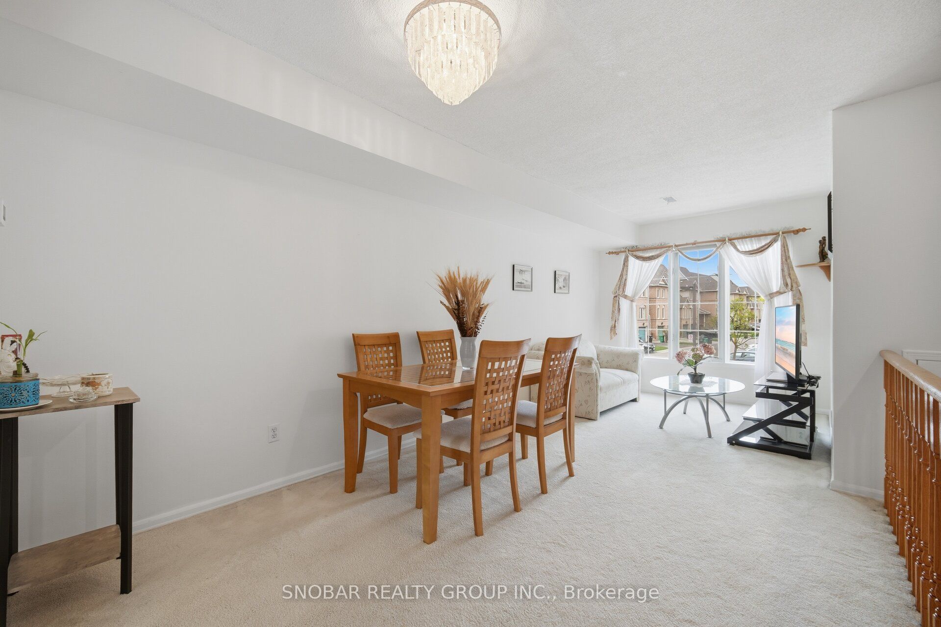 1050 Bristol Road W 31, Mississauga, ON L5V 2E8 photo 5