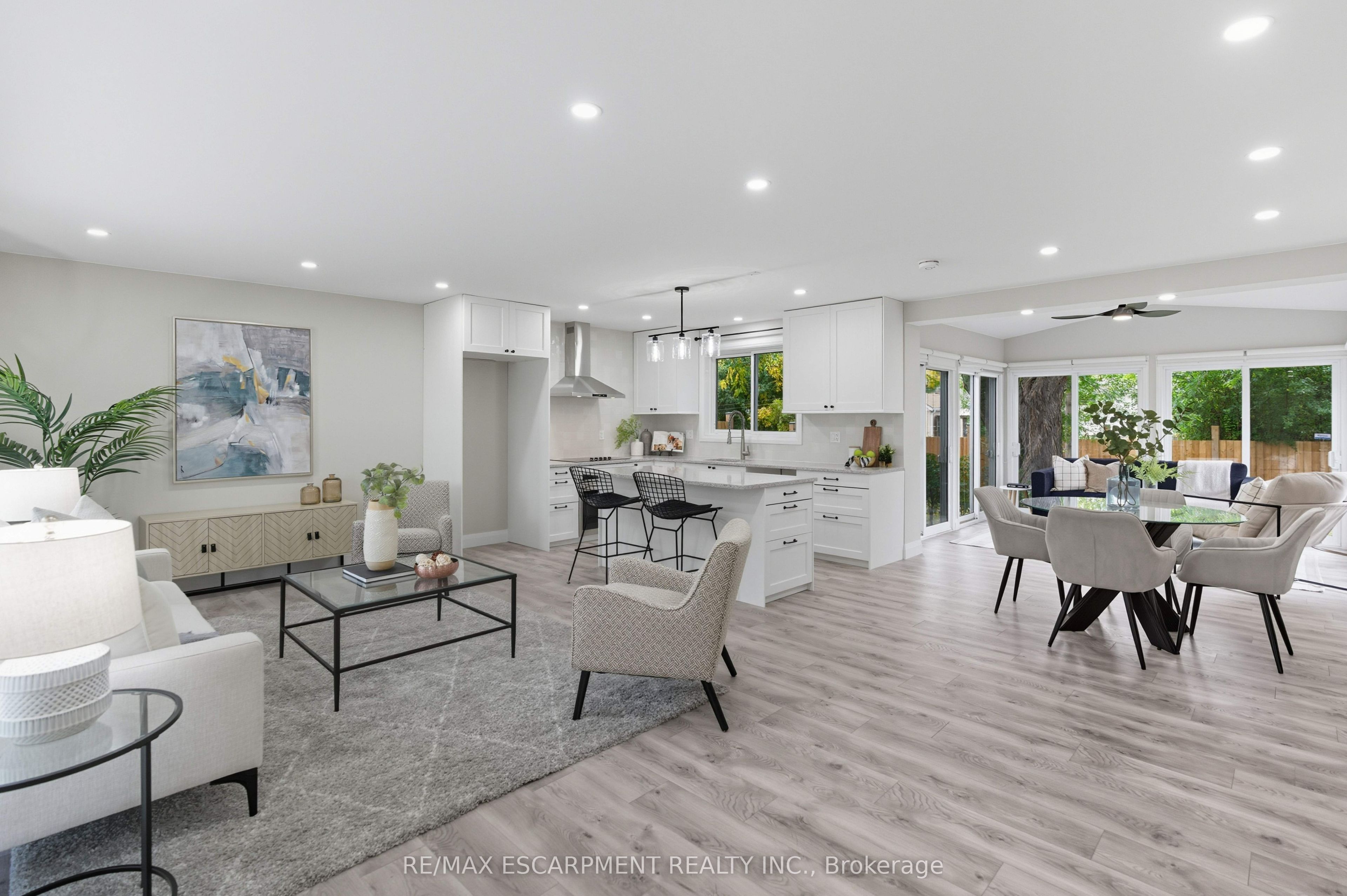 278 Purnell Place, Burlington, ON L7L 4N2
