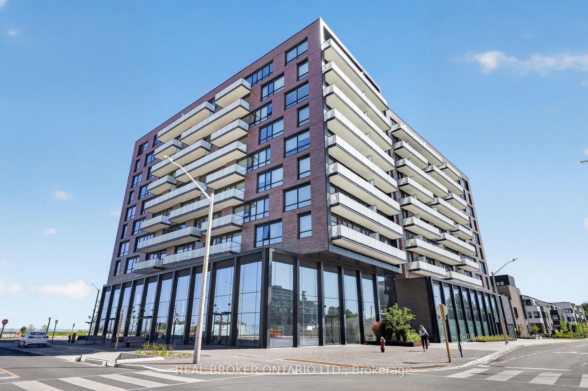 251 Masonry Way 416, Mississauga, ON L5H 0B3