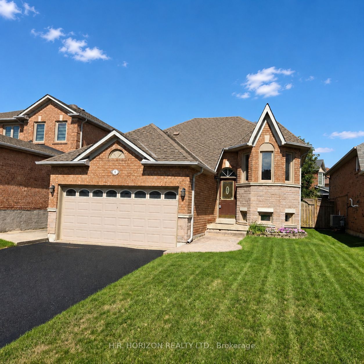 8 Schaefer Place, Caledon, ON L7E 5Y1 photo 2