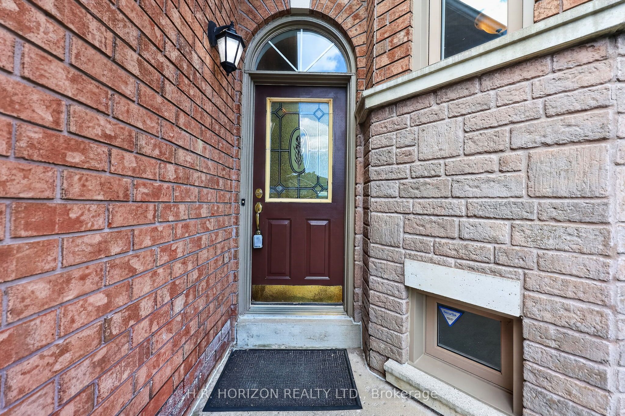 8 Schaefer Place, Caledon, ON L7E 5Y1 photo 3