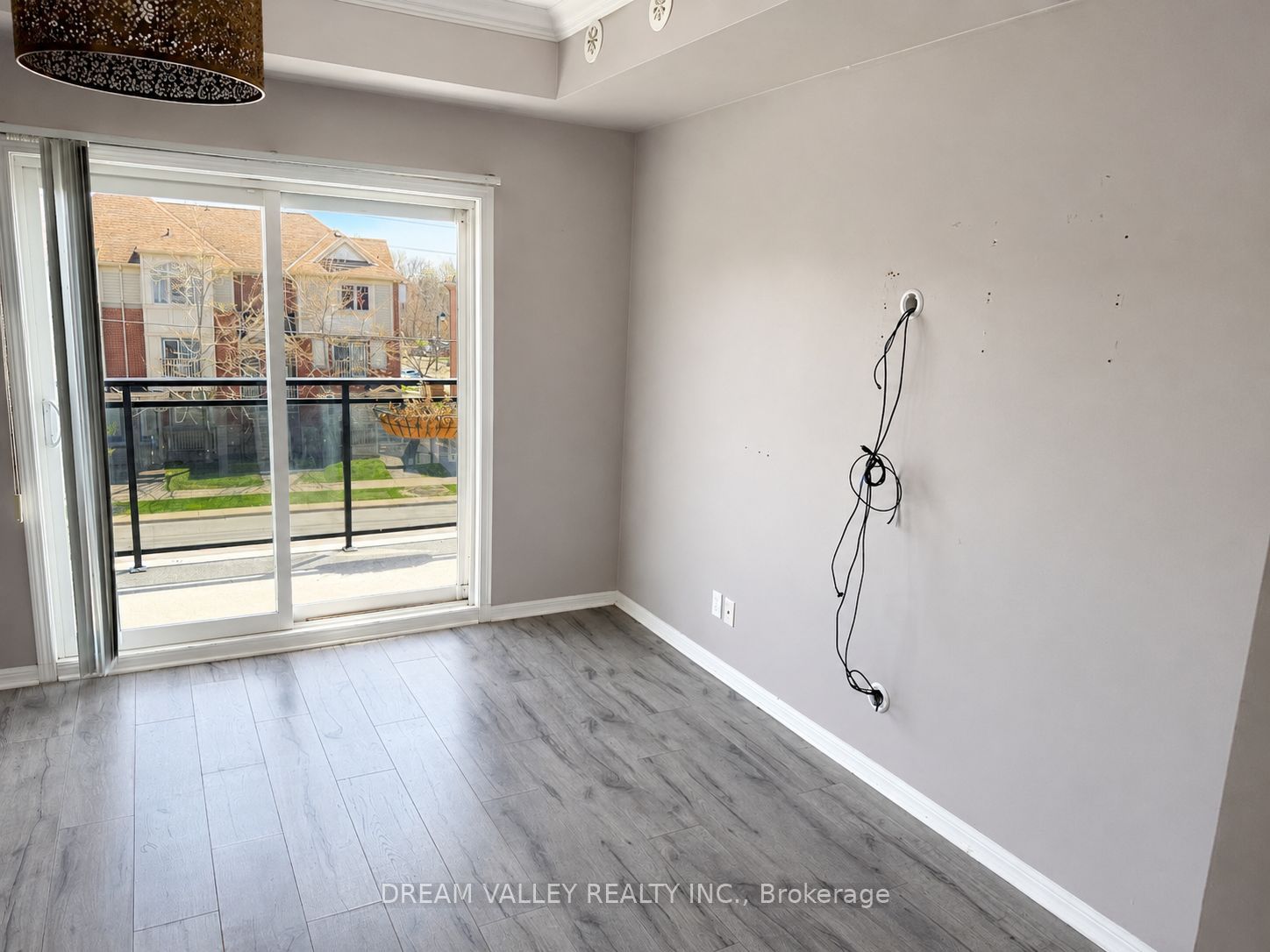3075 Thomas Street 310, Mississauga, ON L5M 0M4 photo 5