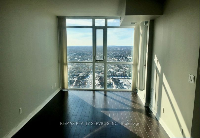 4065 Brickstone Mews 2805, Mississauga, ON L5B 0G3 photo 4