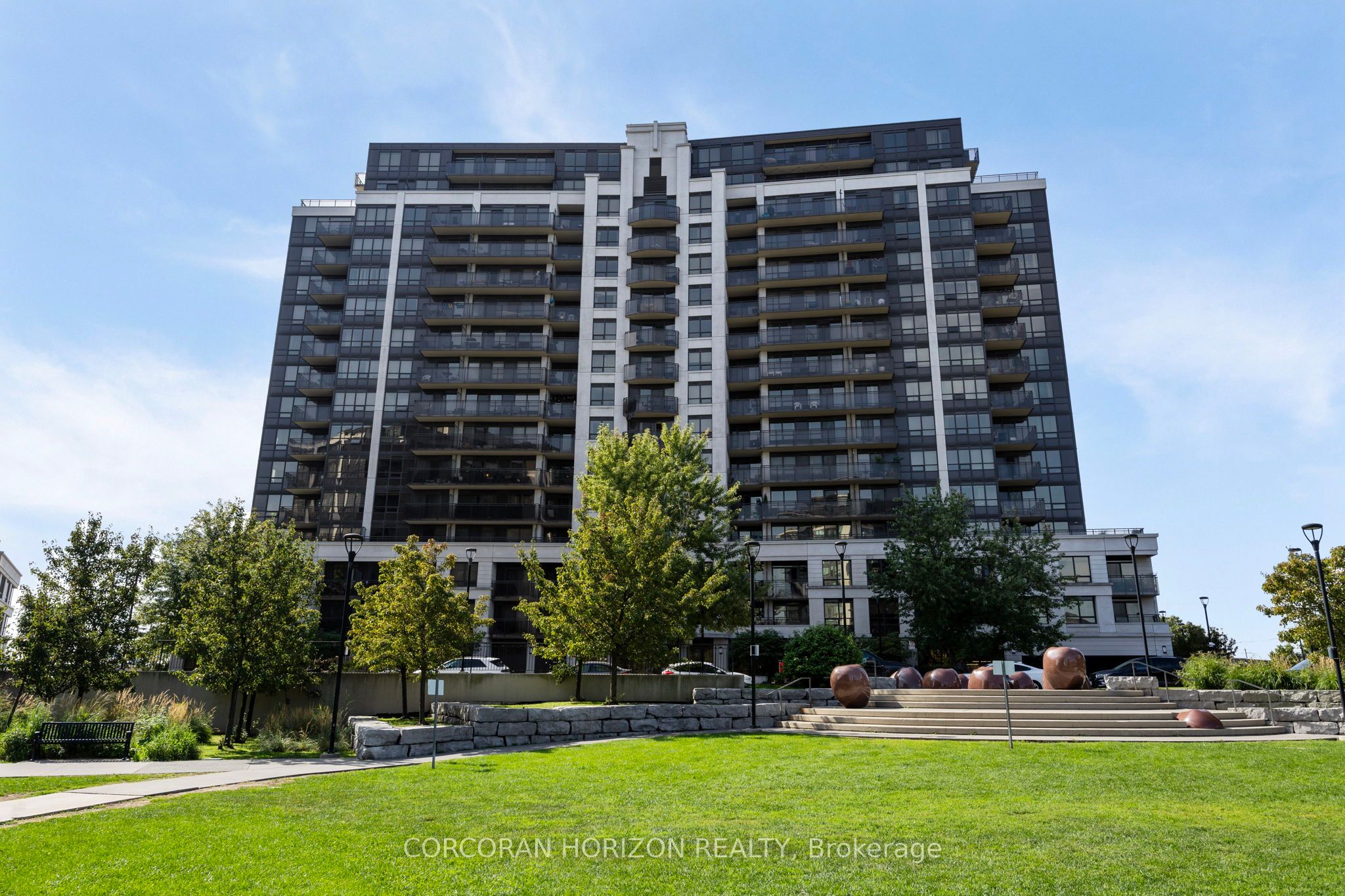 1070 Sheppard Avenue W 310, Toronto, ON M3J 0G8 photo 2