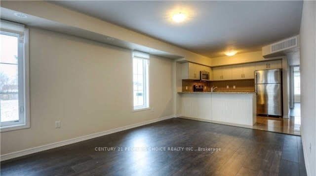 2441 Greenwich Drive 39, Oakville, ON L6M 0S3 photo 2