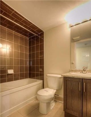 2441 Greenwich Drive 39, Oakville, ON L6M 0S3 photo 4
