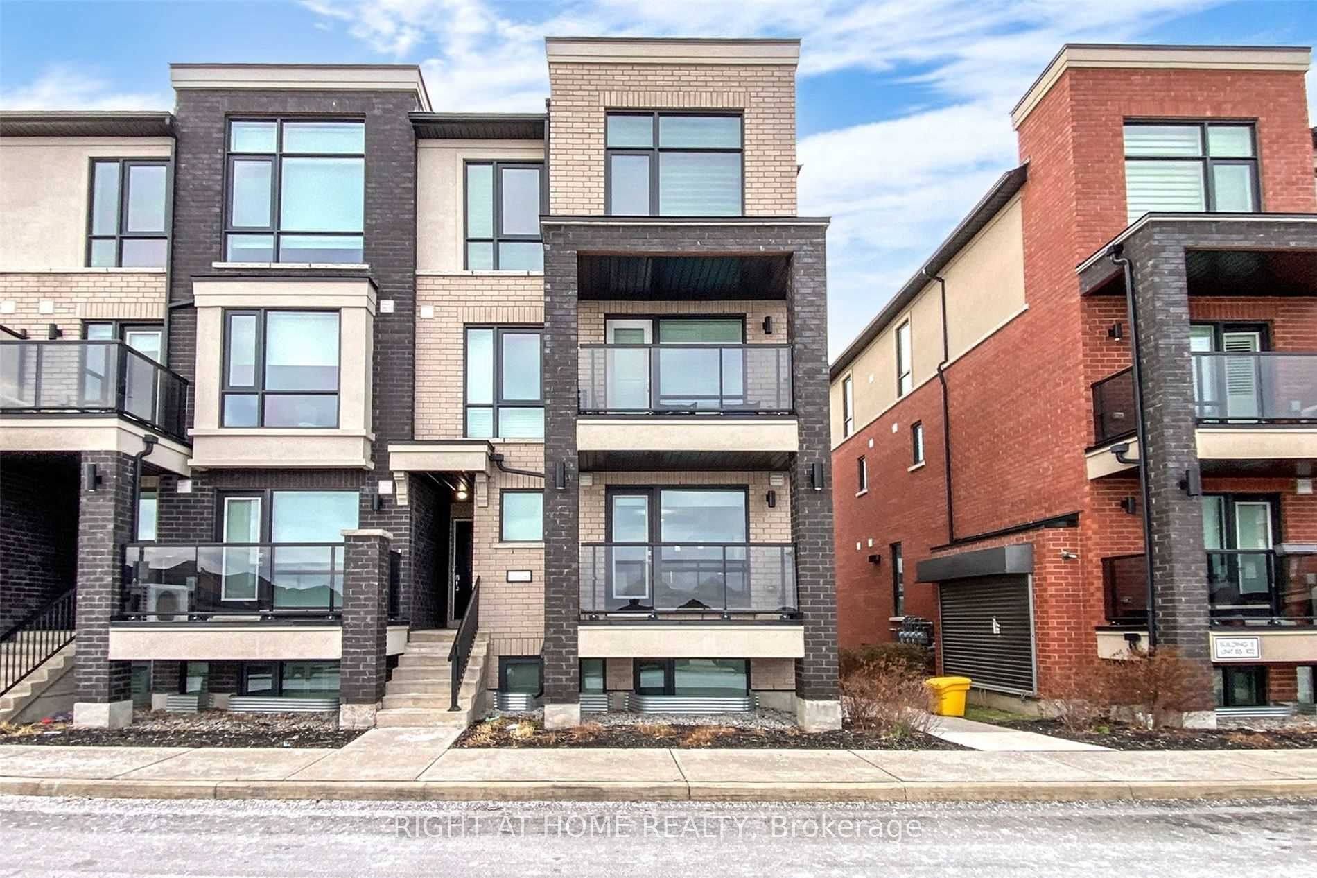 100 Dufay Road 82, Brampton, ON L7A 4S3
