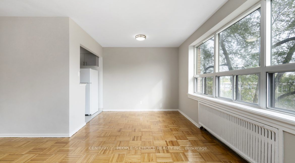 183 Berry Road 302, Toronto, ON M8Y 1W9 photo 5