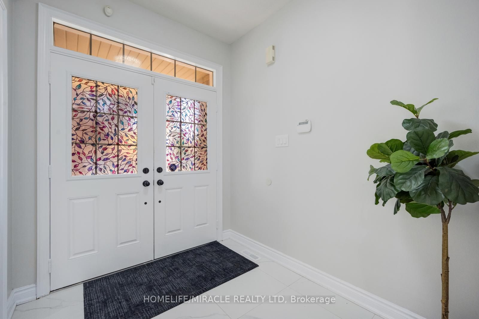 17 Latania Boulevard, Brampton, ON L6P 1S8 photo 5