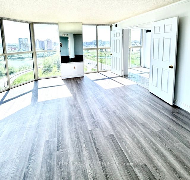 600 Rexdale Boulevard Lph2, Toronto, ON M9W 6T4 photo 5