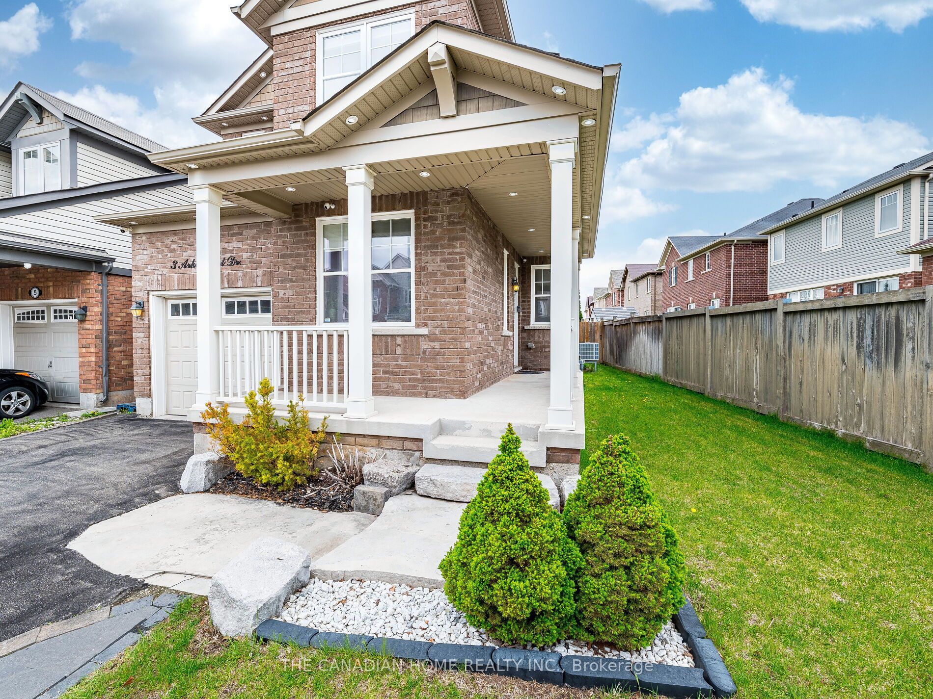 3 Arkwright Drive, Brampton, ON L7A 0V2 photo 4