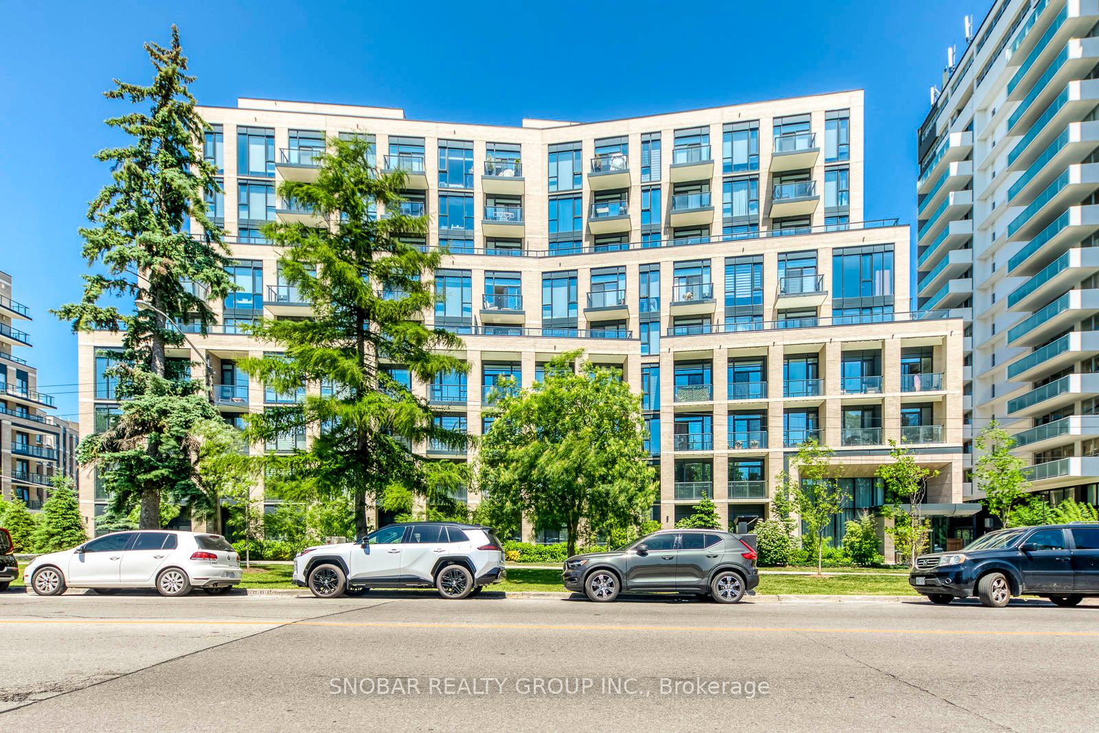 293 The Kingsway N/A 310, Toronto, ON M9A 0E8