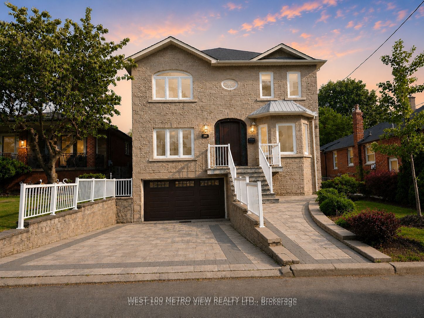589 Glen Park Avenue, Toronto, ON M6B 2G4