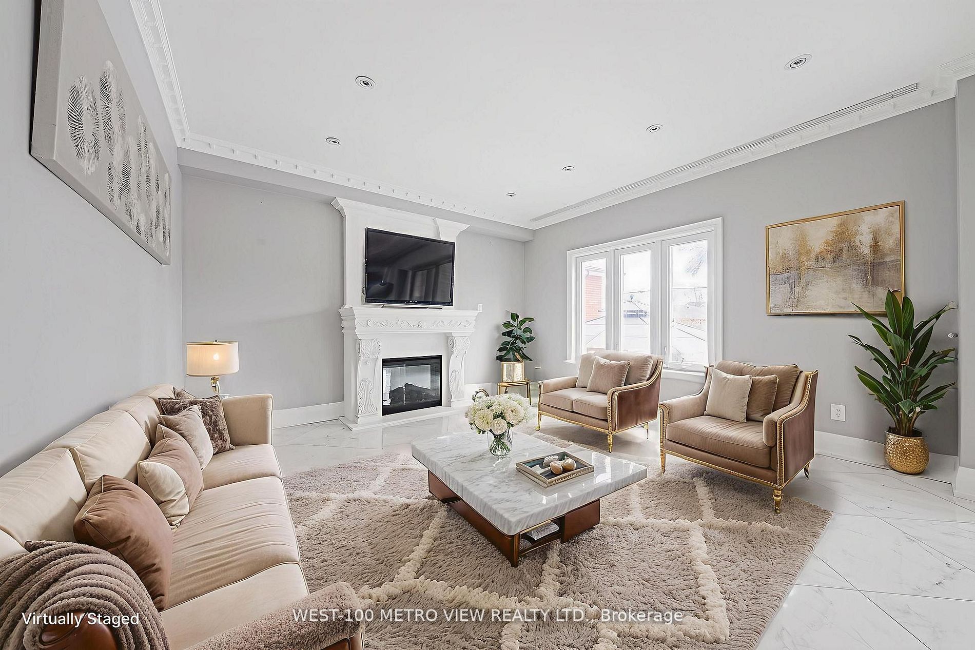 589 Glen Park Avenue, Toronto, ON M6B 2G4 photo 2