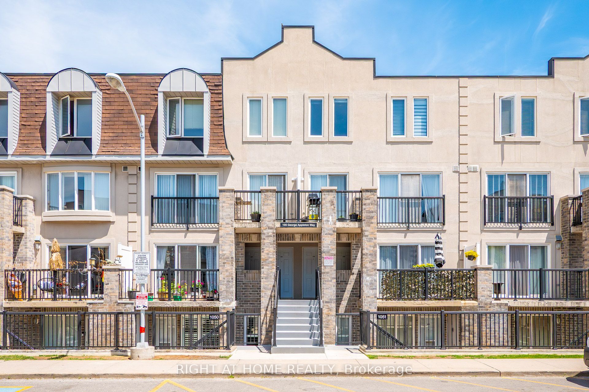 105 George Appleton Way 2151, Toronto, ON M3M 0A2 photo 2