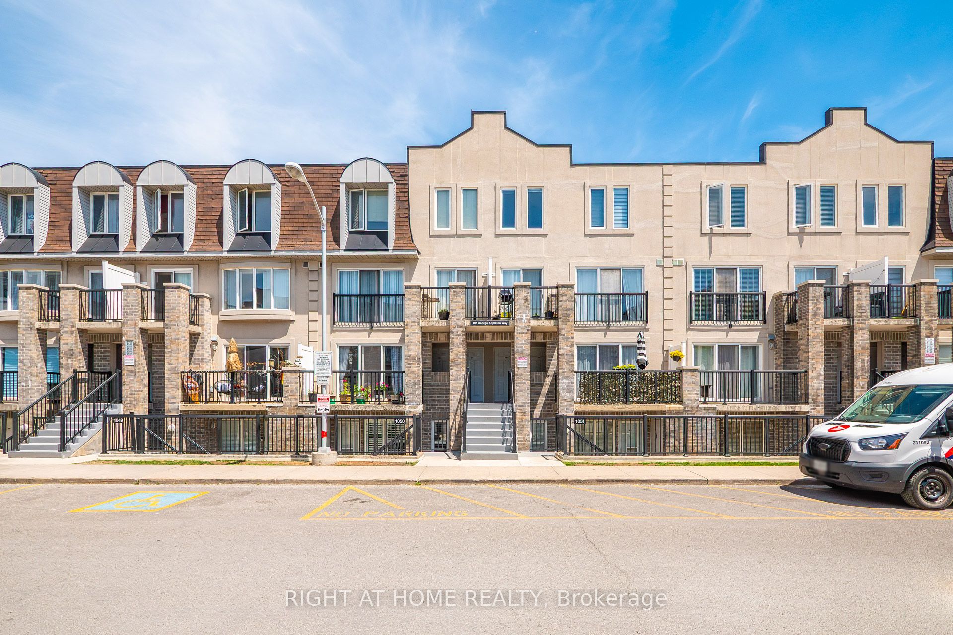 105 George Appleton Way 2151, Toronto, ON M3M 0A2 photo 3