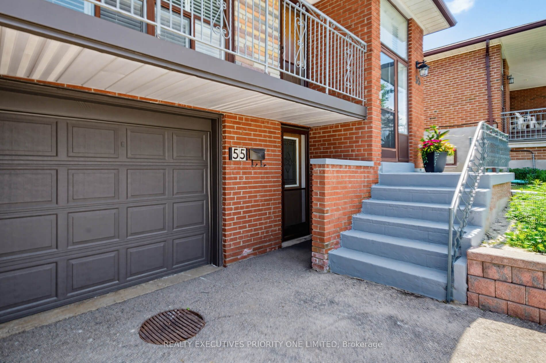 55 Picaro Drive, Toronto, ON M3N 2B6 photo 2