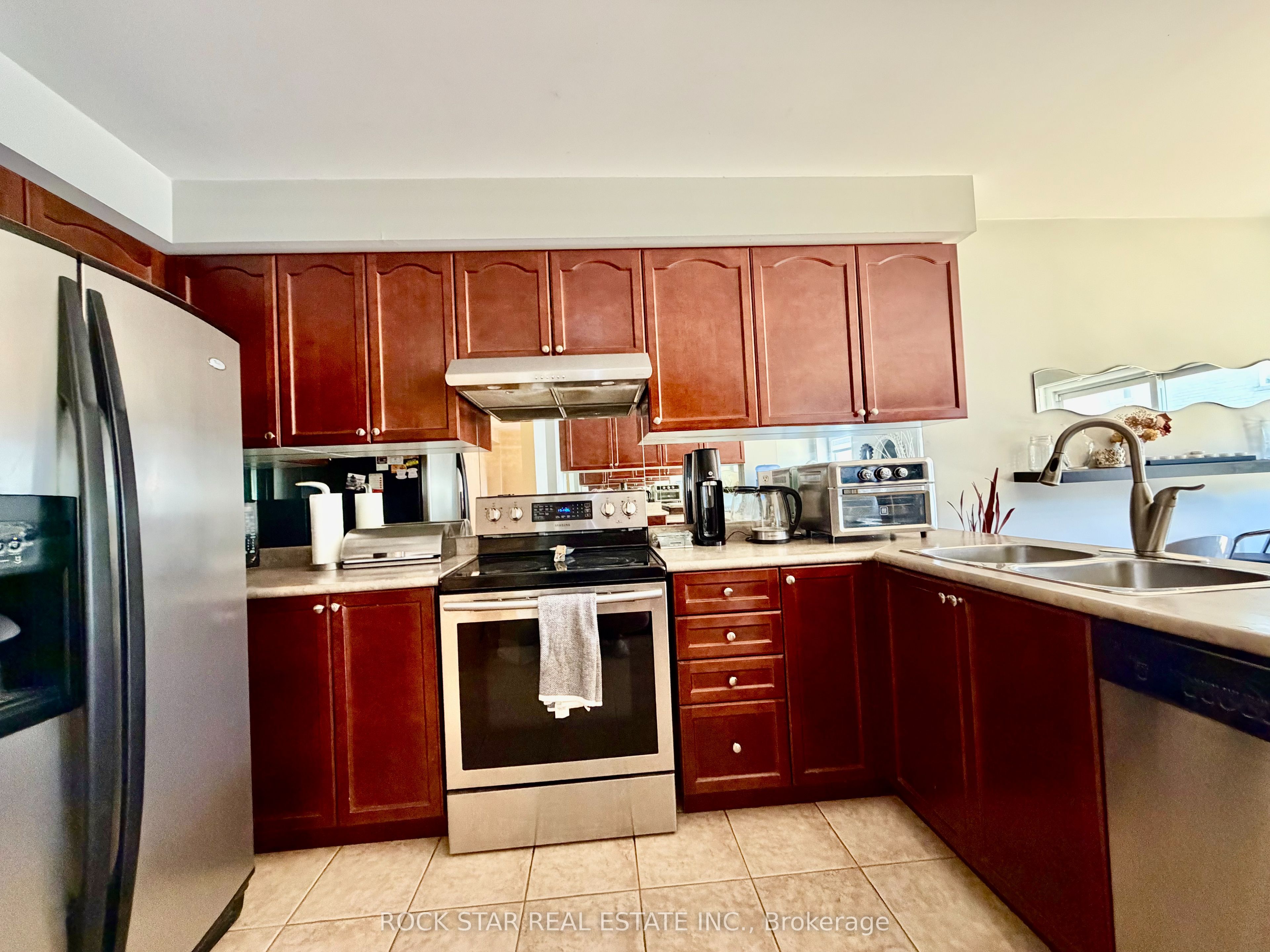 21 Trudelle Crescent, Brampton, ON L7A 2Z1 photo 5