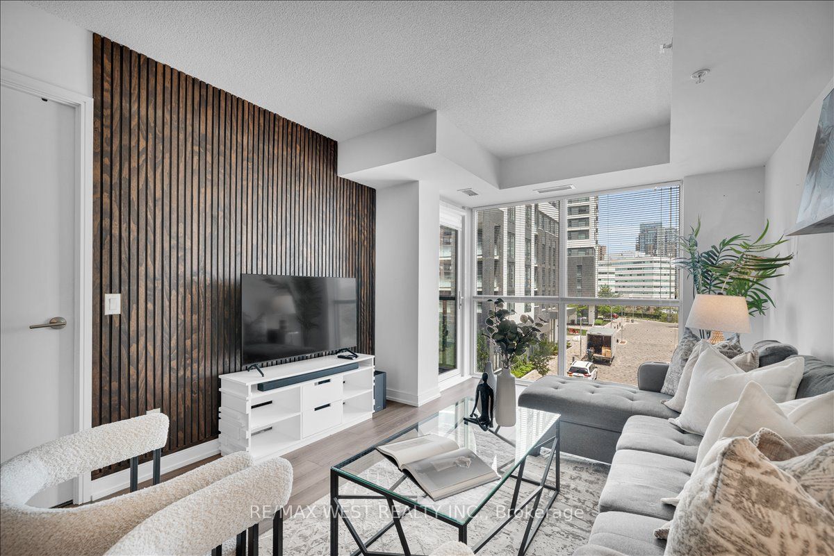 20 Thomas Riley Road 306, Toronto, ON M9B 0C3 photo 3