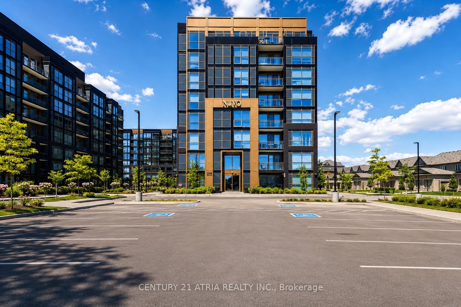 2343 Khalsa Gate Ph811, Oakville, ON L6M 5R6 photo 5