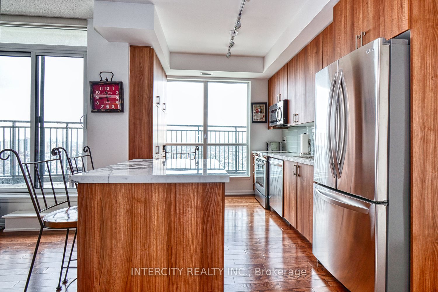 800 Lawrence Avenue W 2014, Toronto, ON M6A 1C3 photo 5
