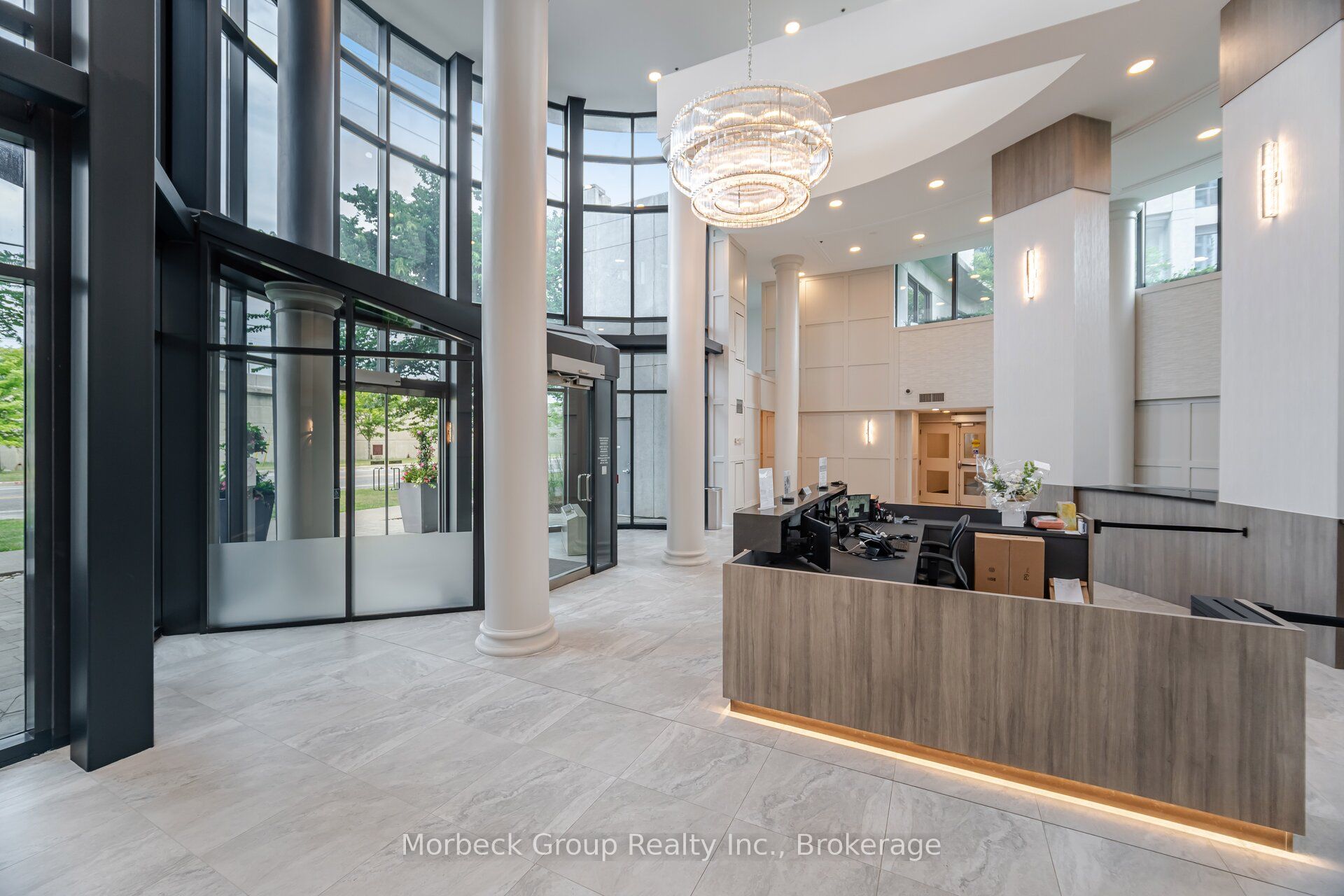 2083 Lake Shore Boulevard W 1413, Toronto, ON M8V 4G2 photo 4