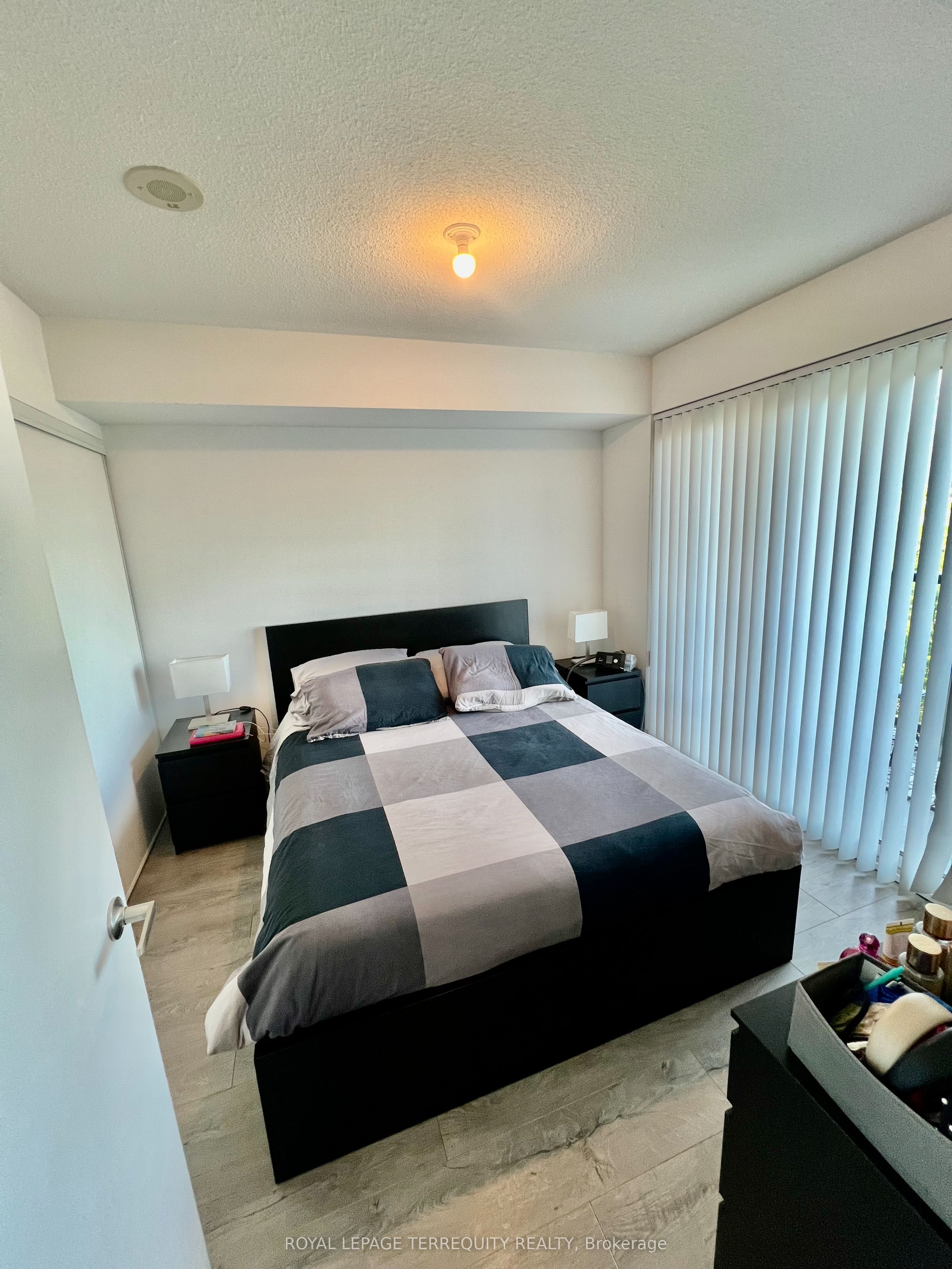 1420 Dupont Street 513, Toronto, ON M6H 0C2 photo 5