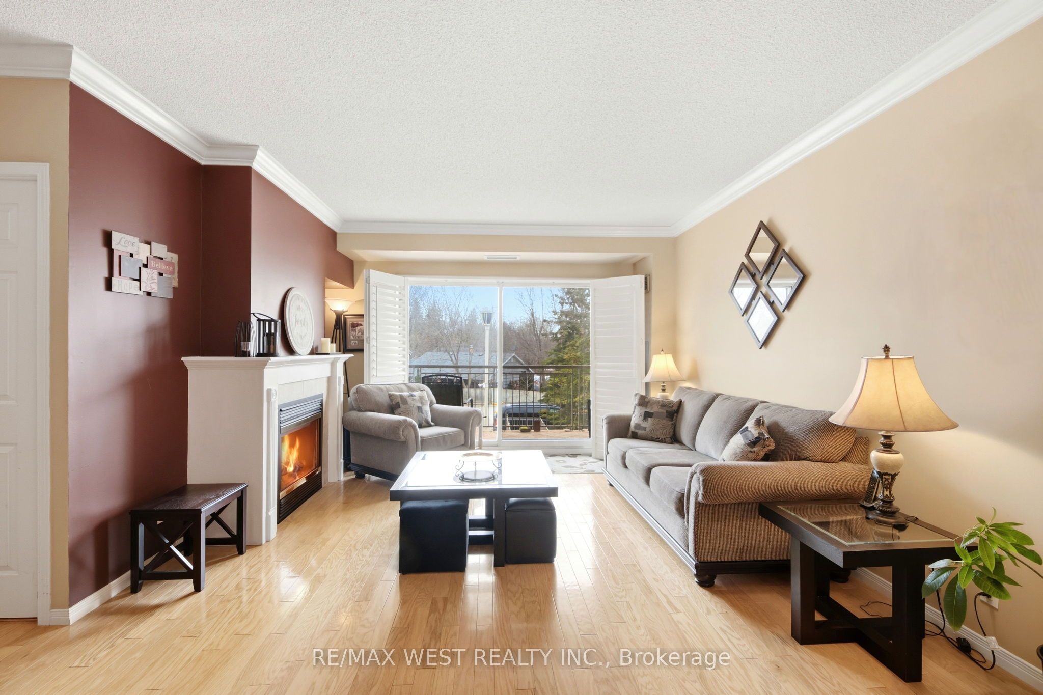 24 Chapel Street 407, Halton Hills, ON L7G 6A7 photo 3