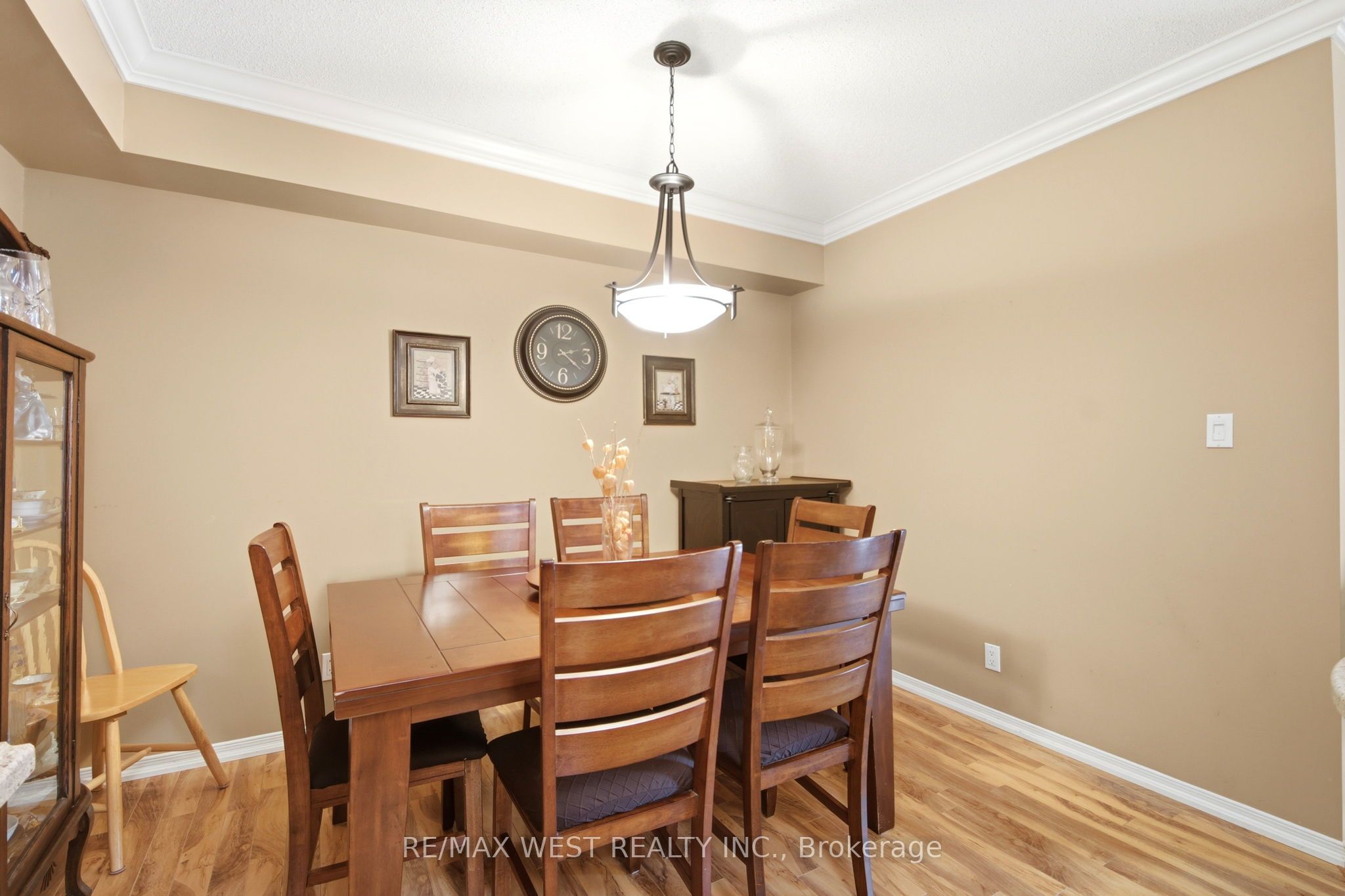 24 Chapel Street 407, Halton Hills, ON L7G 6A7 photo 5