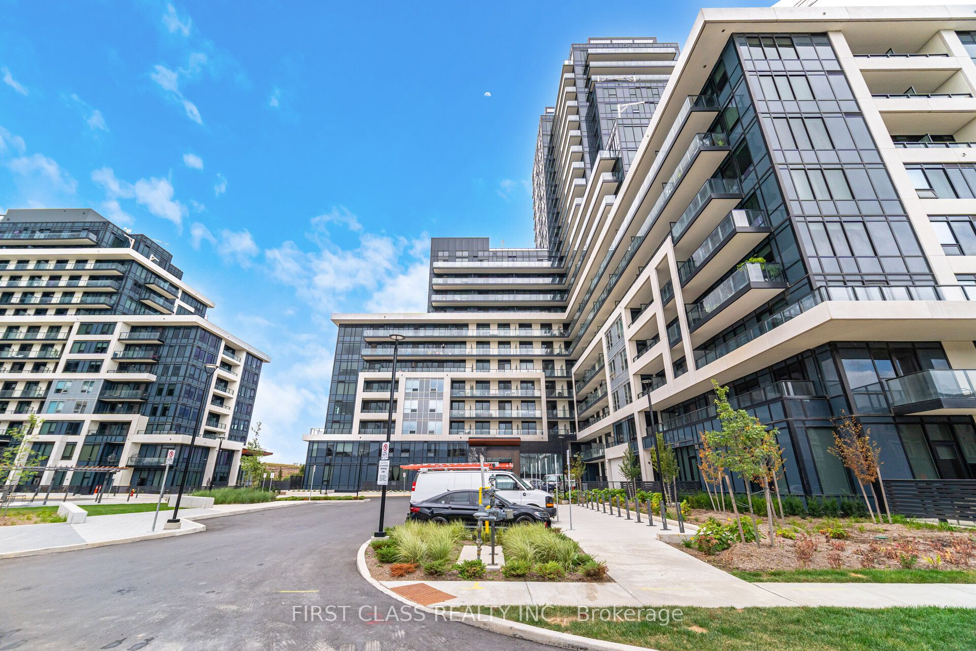 3220 William Coltson Avenue 1209, Oakville, ON L6H 7X9 photo 3