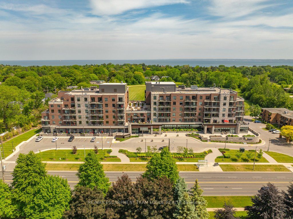 3290 New Street 505, Burlington, ON L7N 1M8