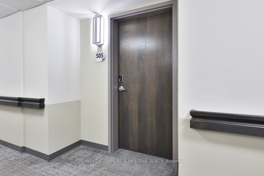 3290 New Street 505, Burlington, ON L7N 1M8 photo 4
