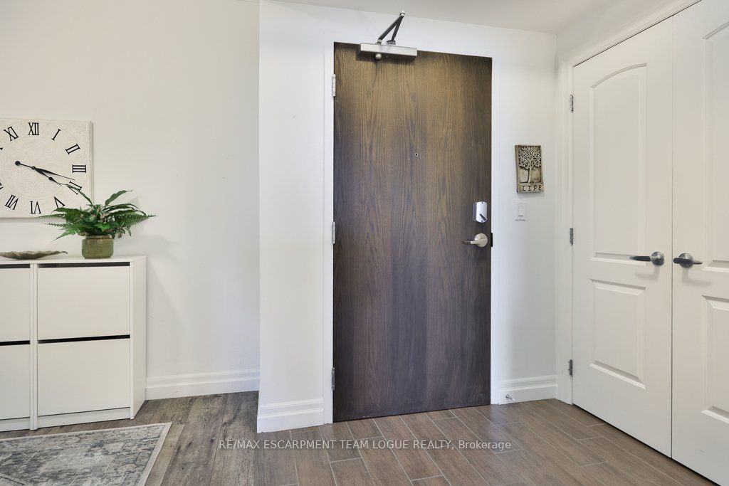 3290 New Street 505, Burlington, ON L7N 1M8 photo 5